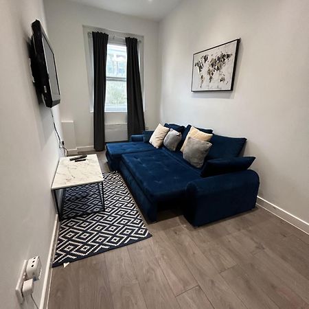 Central Locations 1 Bed Apartments Sleeps 4 Лондон Экстерьер фото